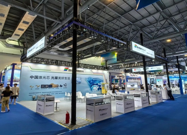 上海72㎡展位搭建費(fèi)用全解析！15萬到50萬+預(yù)算方案對(duì)比，助您精準(zhǔn)避坑！